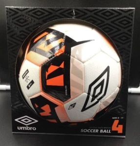 Pallone calcio Umbro ufficiale taglia e peso taglia 5 nuovo con scatola - Foto 1 di 2
