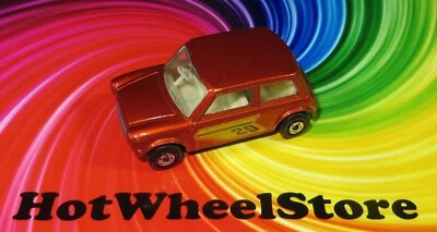 Matchbox  Superfast   LOOSE  RACING MINI   Excellent Condition   DIS-111223 - Image 1 of 4