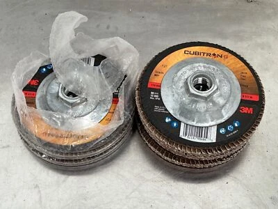 5 new 3M 55604 CUBITRON II 967A 4-1/2" x 5/8-11 Grit 80+, Type 27 Flap Discs USA - Image 1 of 3