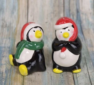 Christmas Winter Penguin Salt & Pepper Shakers Ceramic - Picture 1 of 7