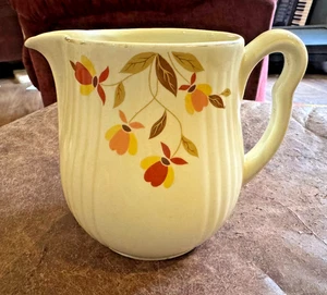 Nice Vintage Hall Superior Jewel Tea Autumn Leaf Milk or Water Pitcher 6" - Picture 1 of 7