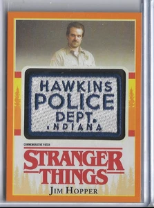 Stranger Things Season 1 Patch Card P-JH Sheriff Jim Hopper Orange 83/99 SFC - Picture 1 of 2