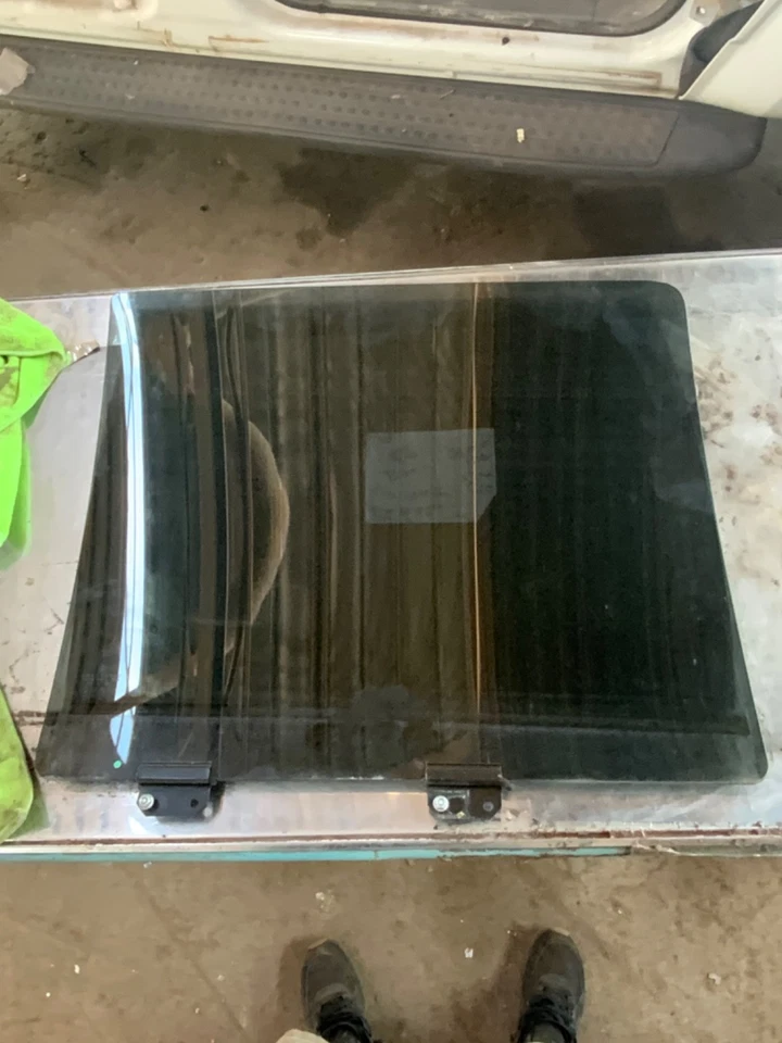 2004-2009 DODGE DURANGO Vidro para Janela Porta Traseira Esquerda com Matiz RL LH FABRICANTE DE EQUIPAMENTO ORIGINAL - Imagem 1 de 1