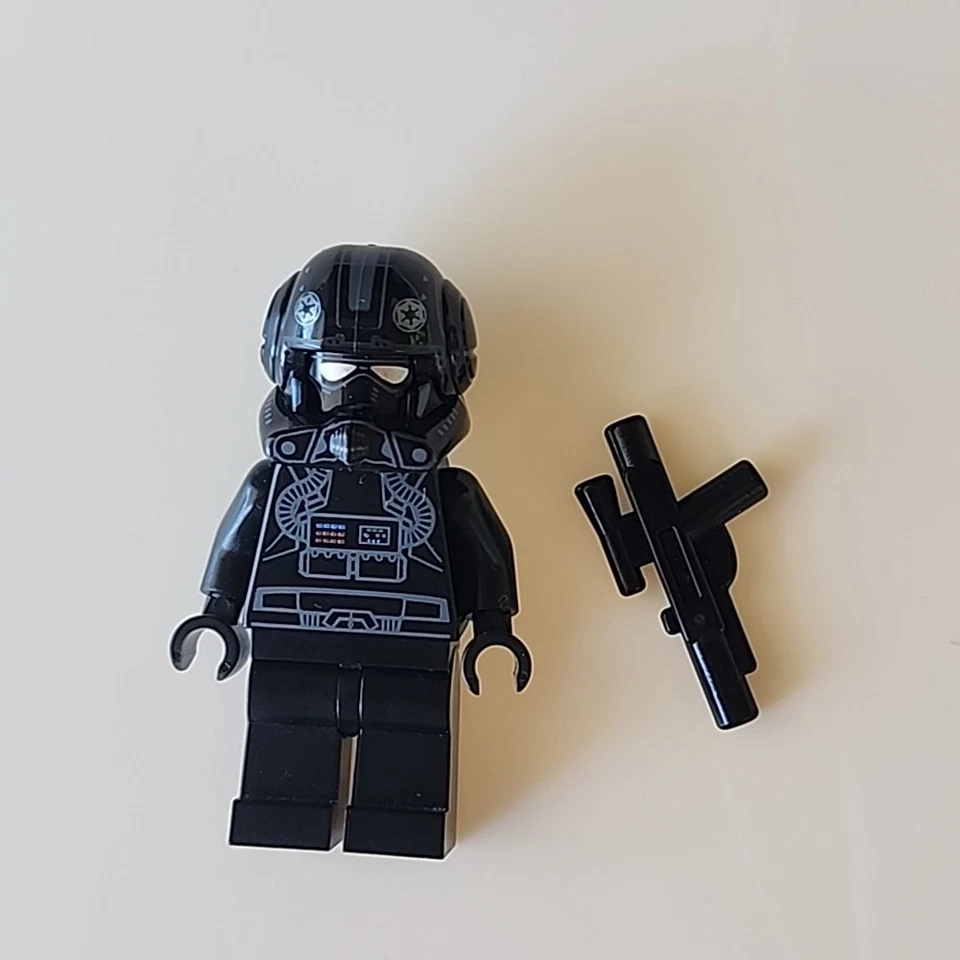 LEGO Star Wars minifigure Imperial V-wing Pilot Sw0304 Mini Figure Lot w/blaster
