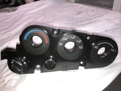 1990-1993 Eagle Talon climate control face part speed control black U3 - Image 1 of 4