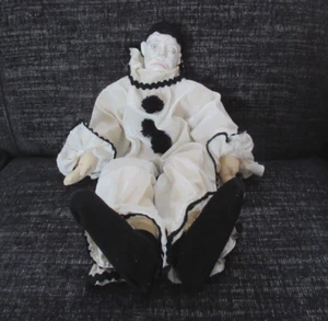 Vintage Stoff Clown Handarbeit mit geschnitztem traurigem Gesicht aus Holz - Bild 1 von 16