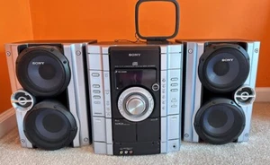 Sony HCD-GX250 Mini Hi-Fi Component Stereo System CD/Cassette/Radio W/ 2Speakers - Picture 1 of 4