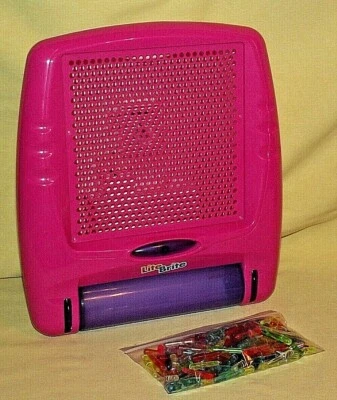 Lite Brite Flat Screen Pink 2003 Hasbro Batt Op Pegs Includ Storage Travel Game - Image 1 of 4