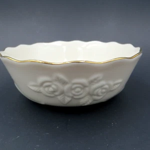 Lenox Marfil Rosa Flor Cuenco 5.5" Borde Dorado Caramelo Nueces Baratija Floral Rosebud - Imagen 1 de 10
