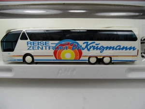 AWM Automodelle 71550 - Reise Zentrum Dr. Krugmann - Neoplan - 1:87 - OVP in TOP - Bild 1 von 9