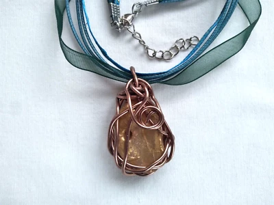 女士女士钢丝包装吊坠波西米亚项链 18 英寸美国卖家礼物新品 — 第 1/4 张图片