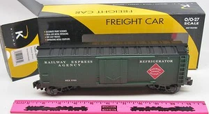 K-Line K645-1911 Express Service Steel-sided reefer - Picture 1 of 2