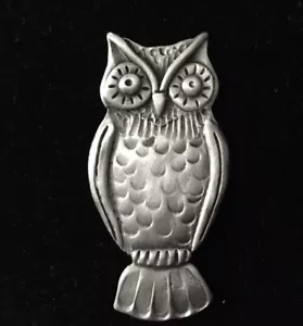 Nina Ricci Vintage Brooch/Pin Owl Signed NR '94 Pewter ?Bird - Picture 1 of 5