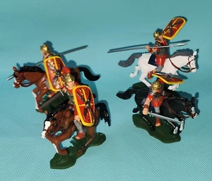 ROMAN cavalry Red tunic Red shields Argentina DSG PLASTIC SOLDIERS set BRITAINS - Imagen 1 de 5