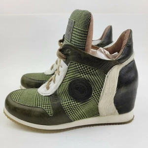 Australia Luxe Collective Women’s Sz 6.5 Calf Hair Hidden Wedge Leather Sneaker - Picture 1 of 11