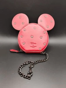 DISNEY x Coach: Leder Mickey Mouse Handgelenktasche / Geldbörse - rot mit schwarzer Kette - Bild 1 von 8