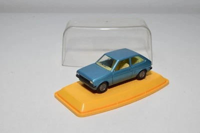 B69 1:43 AUTO PILEN 527 FORD FIESTA MKI MK1 MET. BLUE MIB - Immagine 1 di 4