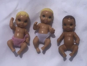 Lote de 3 muñecas Barbie bebé Mattel - Imagen 1 de 3