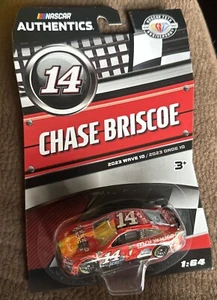 Chase Briscoe Mahindra Tractors Old Goat 2023 Wave 10 NASCAR Authentics 1:64 NEW