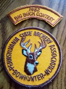 Parche de cazador de arco de la Asociación de Tiro con Arco del Estado de Pensilvania 1982 del concurso Big Buck - Imagen 1 de 5