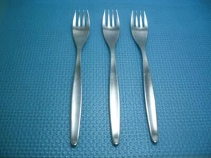 WMF Fraser Cromargan Germany LAUREL Set of 3 Dinner Forks 7 5/8" Flatware. - Picture 1 of 3