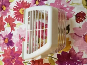 LG Refrigerador Máquina de Hielo Sinfín Motor Conjunto CUBIERTA EAU60784231 AEQ36756919 - Imagen 1 de 3