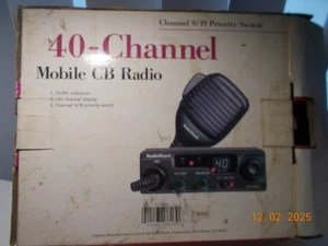 NOS Radio Shack TRC-503 Cat. No. 21-1703 40 Channel mini Mobile CB Radio - Picture 1 of 5