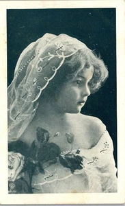 Vintage Postcard Beautiful Little Girl in Veil with Roses ~ Confirmation ?  - Picture 1 of 3