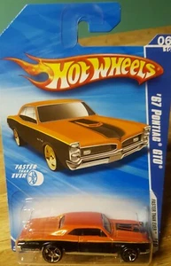 Hot Wheels 1967 Pontiac GTO 1:64 Scale Orange with Black New 2010 - Picture 1 of 9