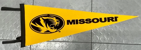 Missouri Tigers NCAA Vintage Wool Pennant Cover