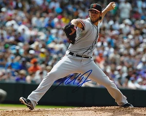MADISON BUMGARNER SAN FRANCISCO GIANTS SIGNED AUTOGRAPH 8X10 PHOTO - Picture 1 of 1