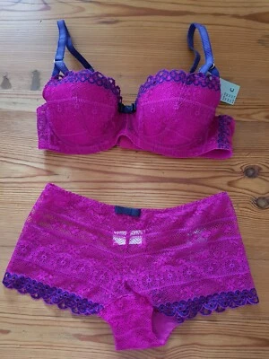 HUIT - BNWT Pink/Purple Lace Bra & Knicker Set - Size 32C / XS (UK6-8) - Image 1 of 4