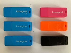 Lot Job 16 Go x 6 clés USB intégrales 2.0 flash drive couleurs mélangées - Photo 1/1