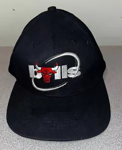 Chicago Bulls Black Hat Circle Spelled Out Logo Kick10 Adjustable Fox Sports - Picture 1 of 11