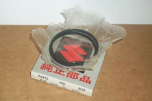 NUEVO DE LOTE ANTIGUO SUZUKI K10 K11 K15 ANILLOS DE PISTÓN GENUINOS ESTÁNDAR - Imagen 1 de 1