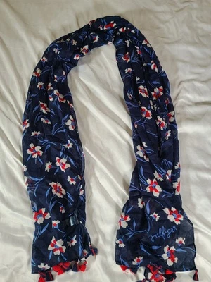 Bufanda Tommy Hilfiger 72" x 28" suave con estampado floral para mujer nunca usada Foto 1 de 4