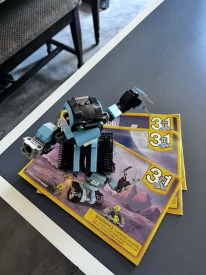 LEGO CREATOR: Robo Explorer (31062) - Image 1 of 2