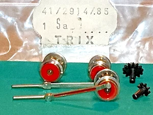 41/2914/85 For TRIX Lil Donkey 0-6-0 Steam Switcher, Drive Gears & WHEELS N NEW - Picture 1 of 7