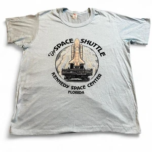 Vintage NASA Kennedy space center space shuttle T-shirt fits medium - Picture 1 of 4