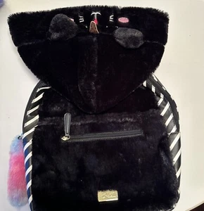 Luv Betsey Johnson Kitsch Large Hoodie Backpack Black Cat Faux Fur - Picture 1 of 9