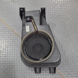 2010-2017 Chevy Equinox GMC Terrain Rear Subwoofer Assembly OEM - Picture 1 of 2