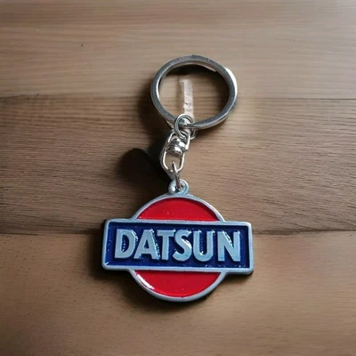 Portachiavi vintage DATSUN NISSAN oggetto super raro adatto per pickup GTR... - Immagine 1 di 4