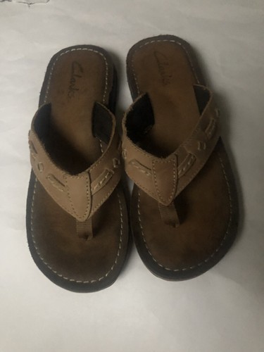 Sandali infradito Clarks in pelle taglia 6M