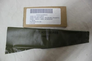 Kit de limpieza de rifle de goma US Military Issue .223 5.56 bolsa de culata - Imagen 1 de 4