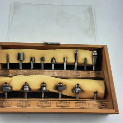 Byrom 16 Piece 1/4 Shank Router Bits With Wood Storage Case Vintage Woodworking - Image 1 of 4