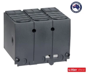 LV429517 Long terminal shield, ComPacT NSX100/160/250, pitch 35mm, IP40, 3 poles - Picture 1 of 2