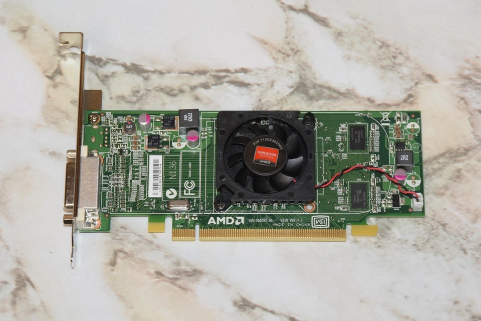 Dell AMD Radeon HD 6350 PCI Express x16 Full Height Video Card 512MB (No Adapter - Image 1 of 1