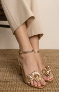 Sandale Steve Madden taille 7,5 Sessie stiletto talon haut bride cheville or rose - Photo 1/10
