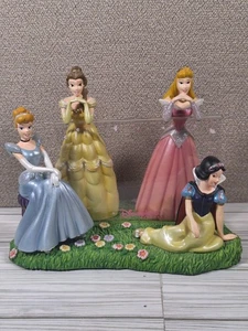 Disney Princess 4x6 Bilderrahmen mit Aschenputtel, Belle, Schneewittchen, Arielle 3D - Bild 1 von 6
