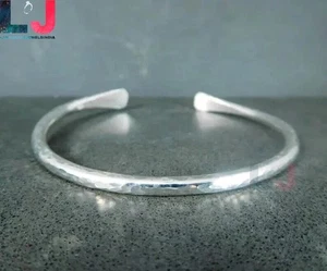Solid 925 Sterling Silver Round Bangle 4mm Hammered Cuff Men's Bangle Size 7.5" - Picture 1 of 3